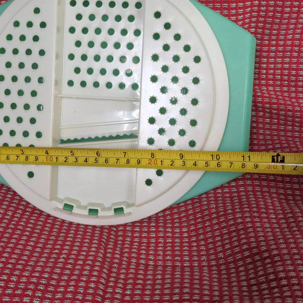 Vintage Tupperware Grater Slicer Bowl 786-5